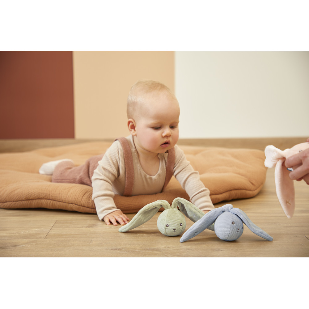 rabbit-rattle-ball-green