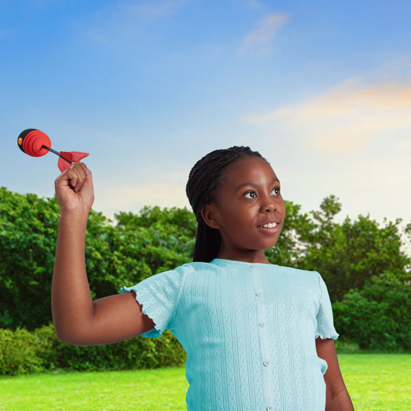 S5006-Zooperball-lifestyle-girl-image-web